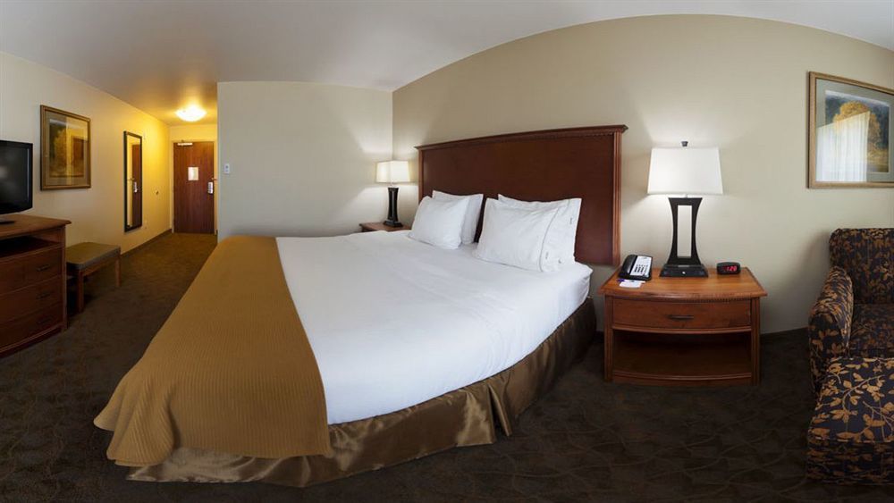 Holiday Inn Express & Suites - Mason City By Ihg Luaran gambar